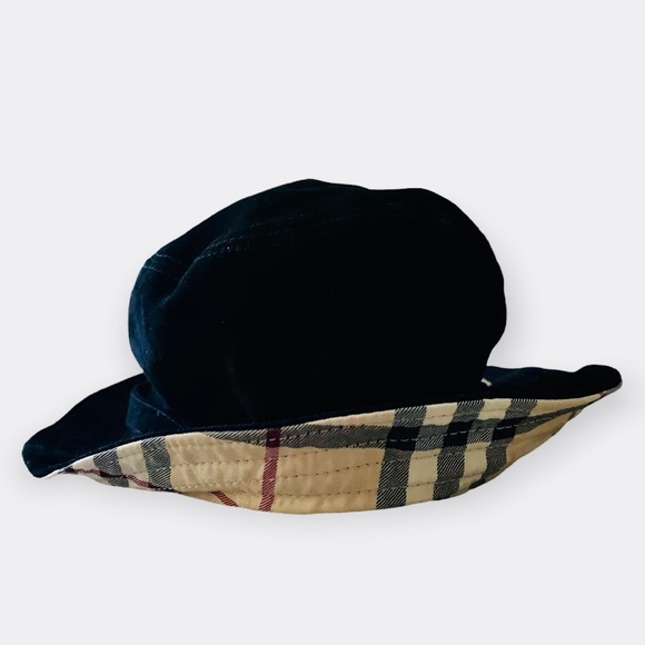 Beautiful Authentic Burberry Suede Hat-Rare Edition - Picture 4 of 8